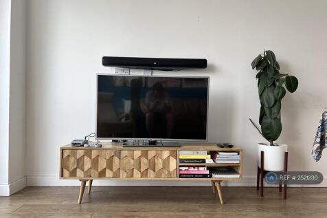 Tv And Super Nintendo