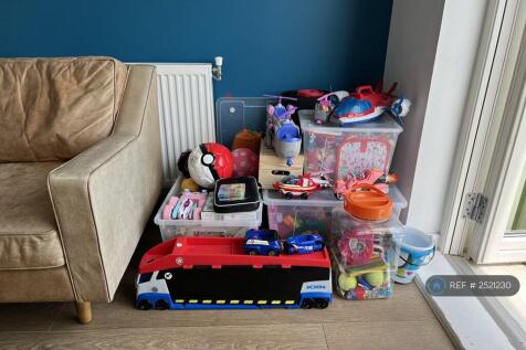 Many Toys