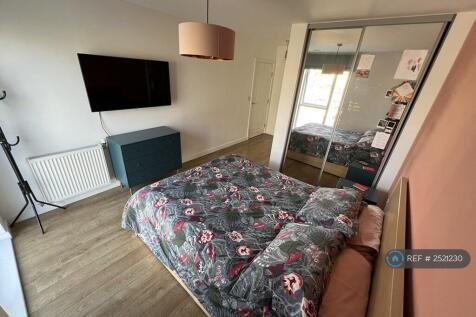 Suite With Tv