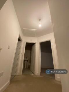 1/f Hallway