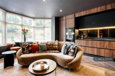 Open Plan Live Space
