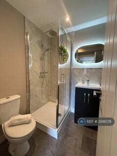 Bedroom 4 En-Suite