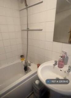 Bathroom/Shower/Wc