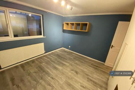 Second Bedroom(Can Put a Doublebed)