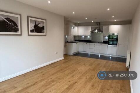 Dining Area/Kitchen