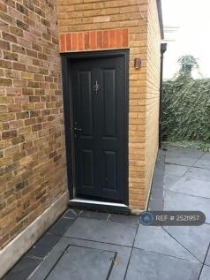 Private Side Door