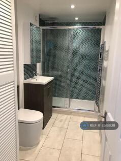 Modern Bathroom 