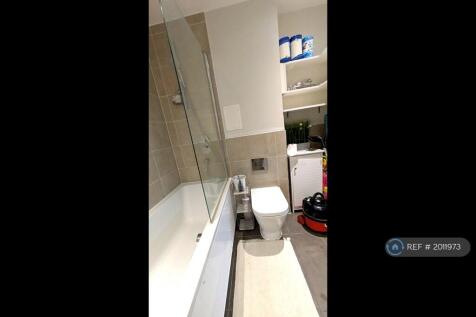 Bedroom1 Ensuite