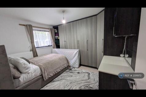 Bedroom2 Wardrobes