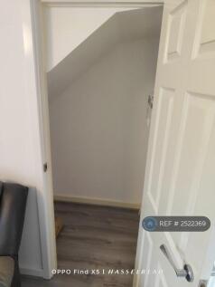 Lounge Storage