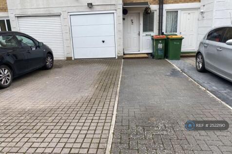 2* Car Driveway