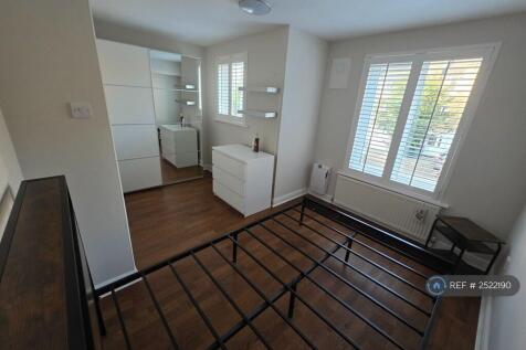 01st Floor Double Bedroom - 1