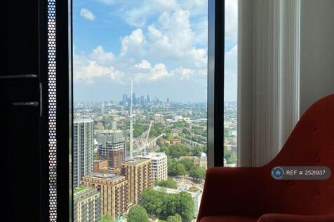 Spectacular View Towards Canary Wharf