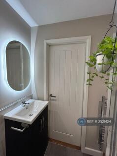 Bedroom 2 - En-Suite