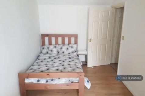 Double Bedroom 2