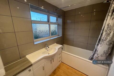 Upstairs Bathroom