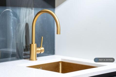 Gold Sink And Tap (Lusso Stone)
