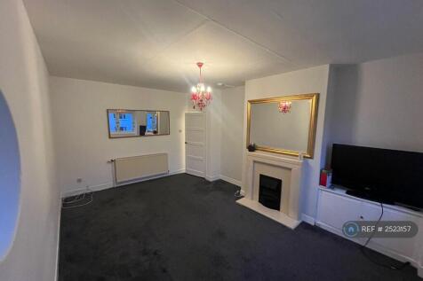 Livingroom (Currently Unfurnished)