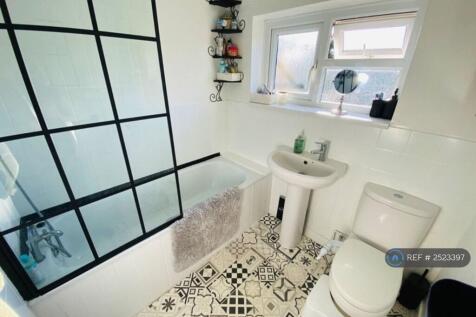 Bathroom &amp; Toilet