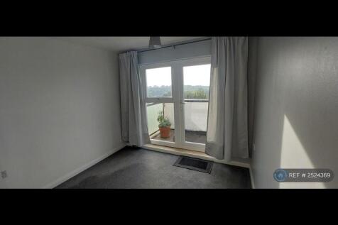 Bedroom With Balcony Off
