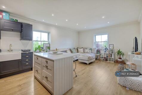 Kitchen/Lounge