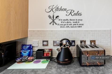 Kitchen Area 1 