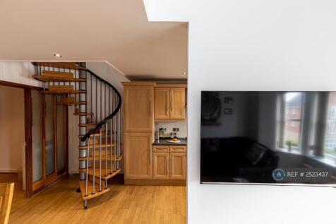 Staris To Bedroom 3
