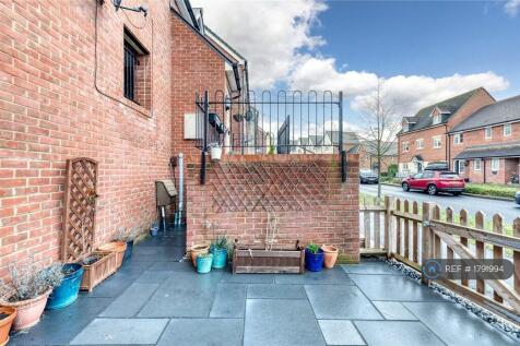 Private Courtyard