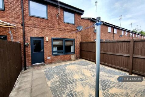 Rear Garden-2