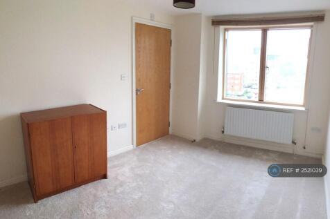 Master Bedroom With En-Suite