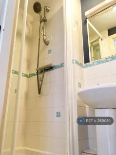 Master&#39;s En-Suite01