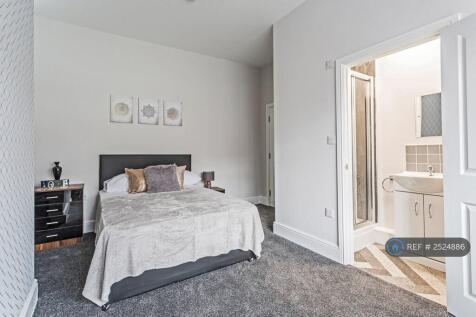 Double En-Suite Room - Available