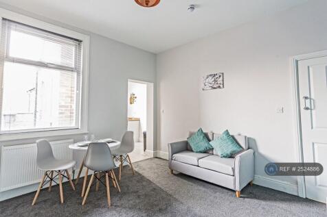 Communal Lounge