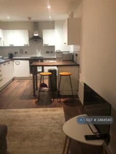 Living Room/Kitchen
