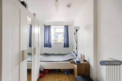 Large Double Bed Room