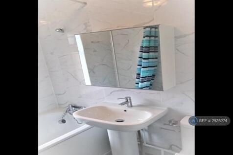 Bathroom Photo 3