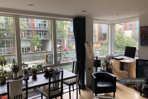 Lounge With Dining Table 
