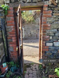 Gate Into Rear Lane