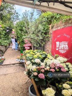 Nearby Outdoor Garden Centre
