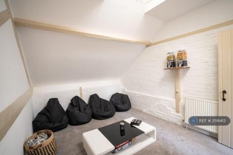 3rd Bed/Games Room/Study
