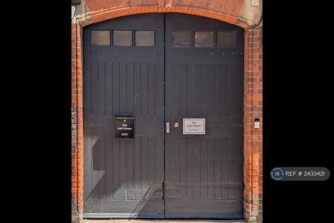 Loft House Gate