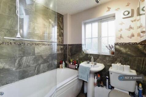 Bathroom With Shower 