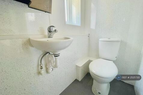Wc Ground Floor