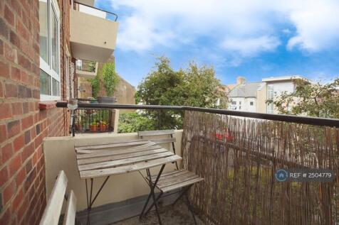 Property Image 13
