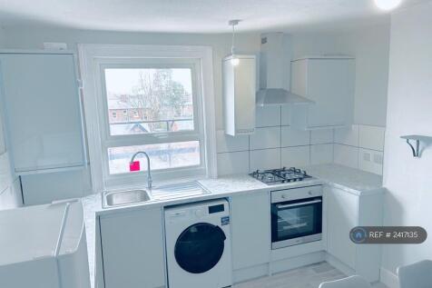 Lounge/Kitchen
