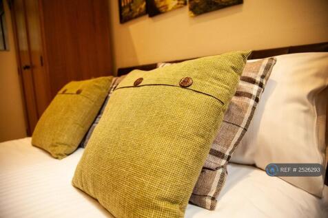 Double Bed