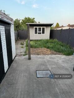 Garden Studio - Pic 1