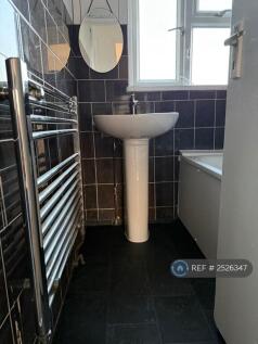 Upstairs Bathroom
