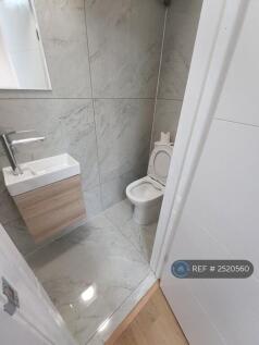 Room 2 Bathroom