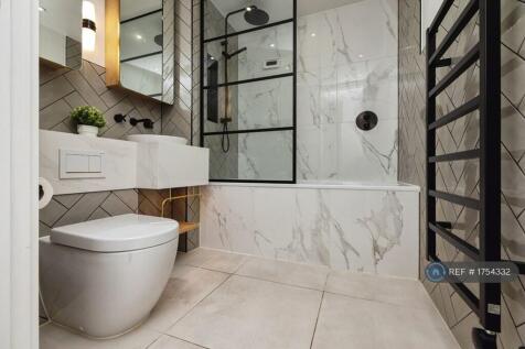 Modern Bathroom 